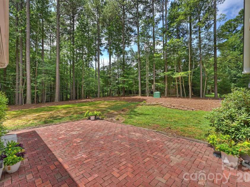 271 Beaten Path Road, Mooresville, NC 28117.  MLS# CAR4364554, YatesRealty ID 44086. Back patio