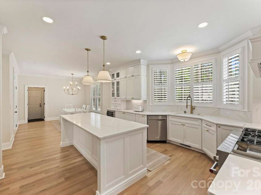 271 Beaten Path Road, Mooresville, NC 28117.  MLS# CAR4364554, YatesRealty ID 44086. Kitchen