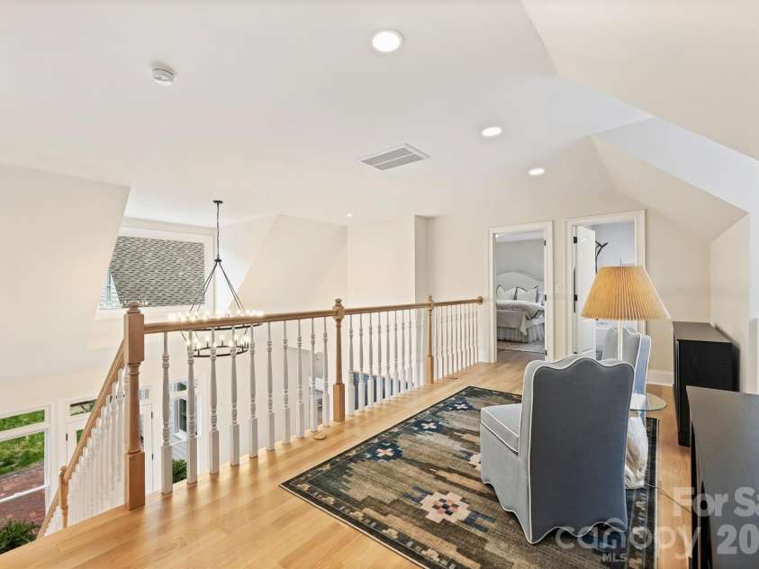 271 Beaten Path Road, Mooresville, NC 28117.  MLS# CAR4364554, YatesRealty ID 44086. Loft