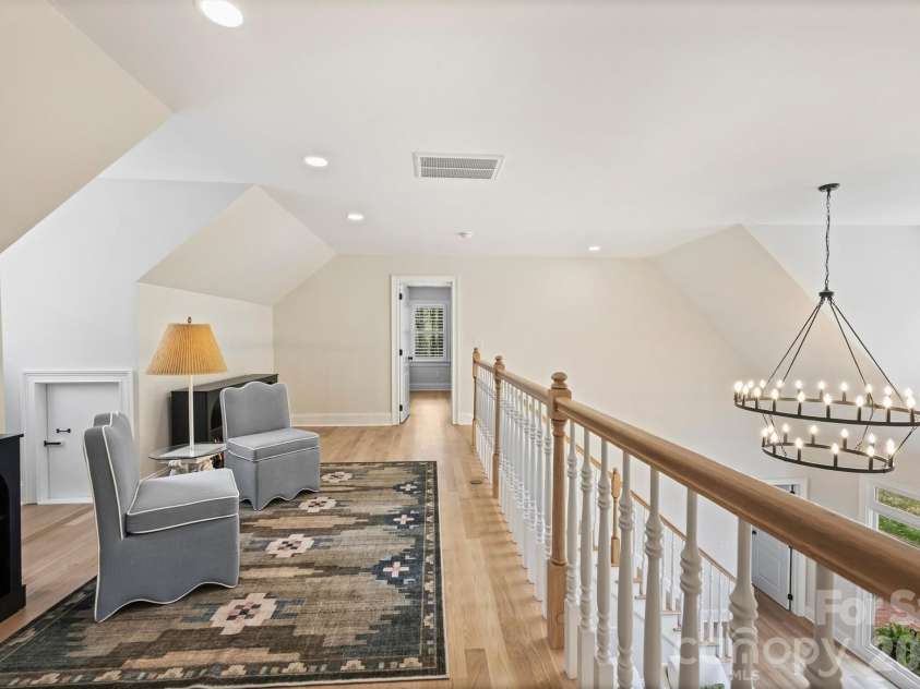271 Beaten Path Road, Mooresville, NC 28117.  MLS# CAR4364554, YatesRealty ID 44086. Loft