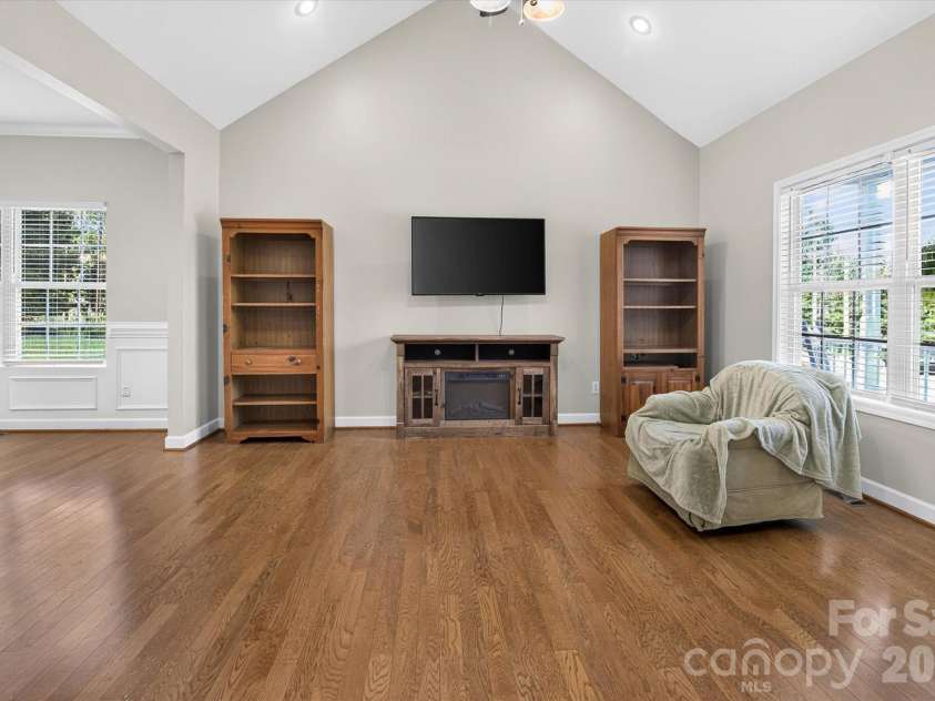 245 Eagle Creek Road, Clover, SC 29710.  MLS# CAR4414318, YatesRealty ID 44089. 