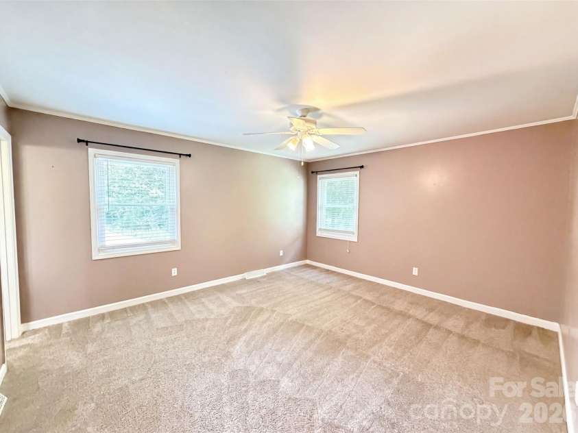 4600 Carving Tree Drive, Charlotte, NC 28227.  MLS# CAR4411849, YatesRealty ID 44090. 