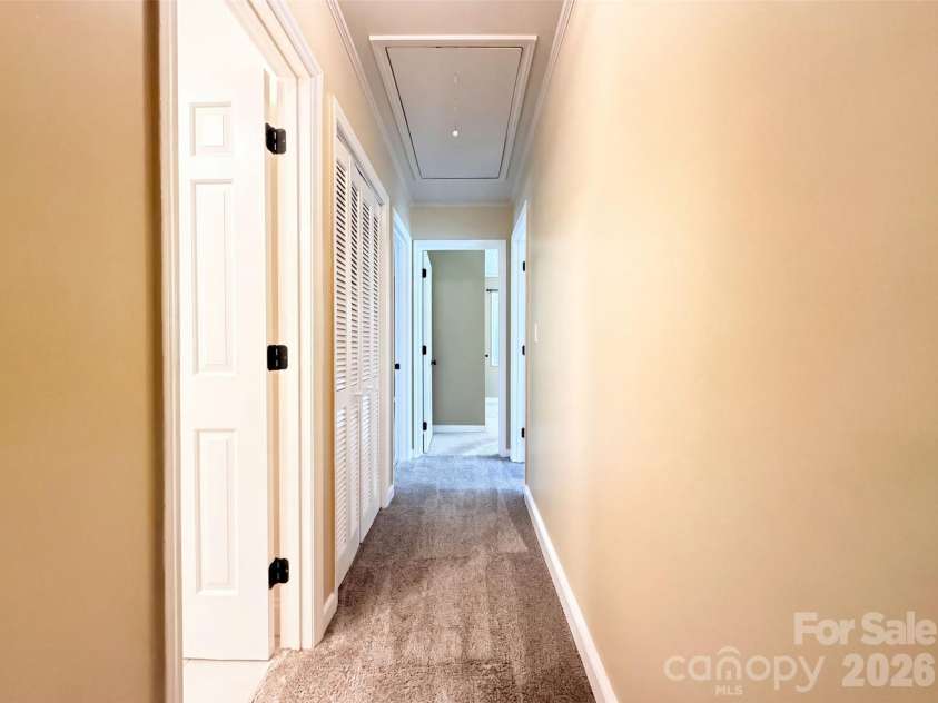 4600 Carving Tree Drive, Charlotte, NC 28227.  MLS# CAR4411849, YatesRealty ID 44090. 