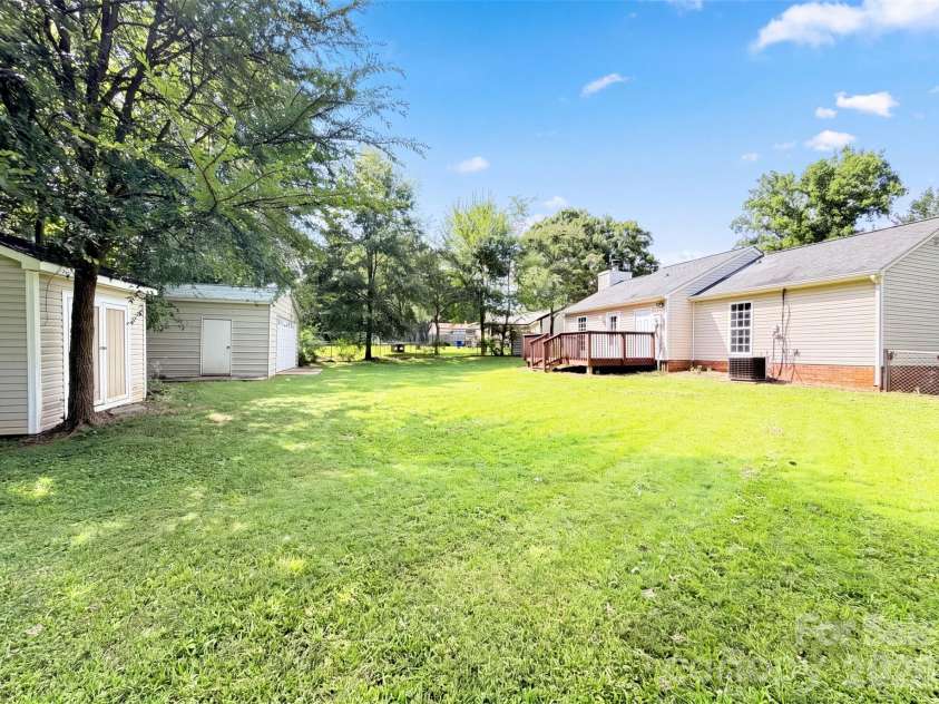 10244 Gloman Court, Charlotte, NC 28227.  MLS# CAR4412455, YatesRealty ID 44094. 