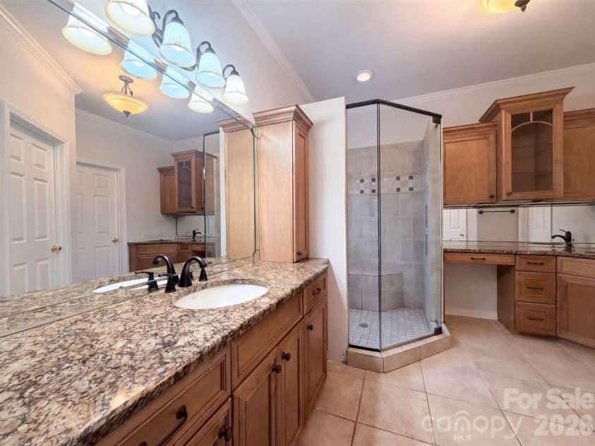 153 Montrose Drive, Mooresville, NC 28115.  MLS# CAR4412468, YatesRealty ID 44095. 