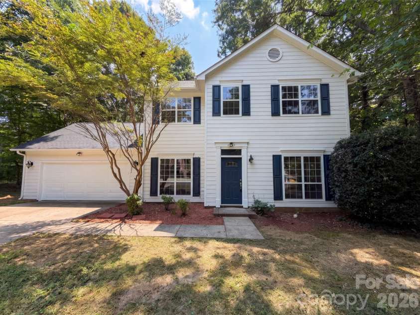 1604 Rocky Glen Lane, Charlotte, NC 28214.  MLS# CAR4414569, YatesRealty ID 44097. 