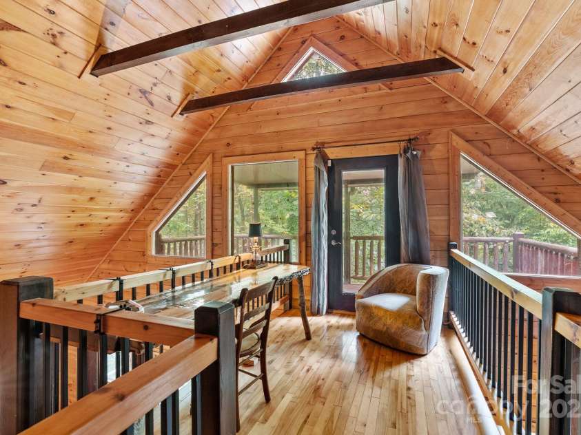 340 Henry Dingus Way, Maggie Valley, NC 28751.  MLS# CAR4309000, YatesRealty ID 441. 