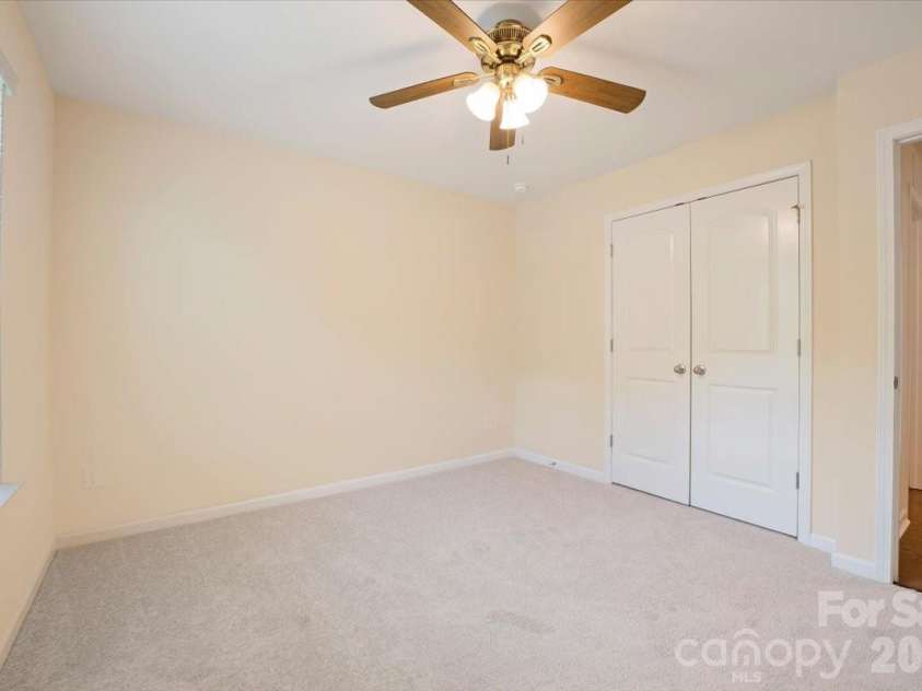 15505 Davidson East Drive, Davidson, NC 28036.  MLS# CAR4413352, YatesRealty ID 44100. 