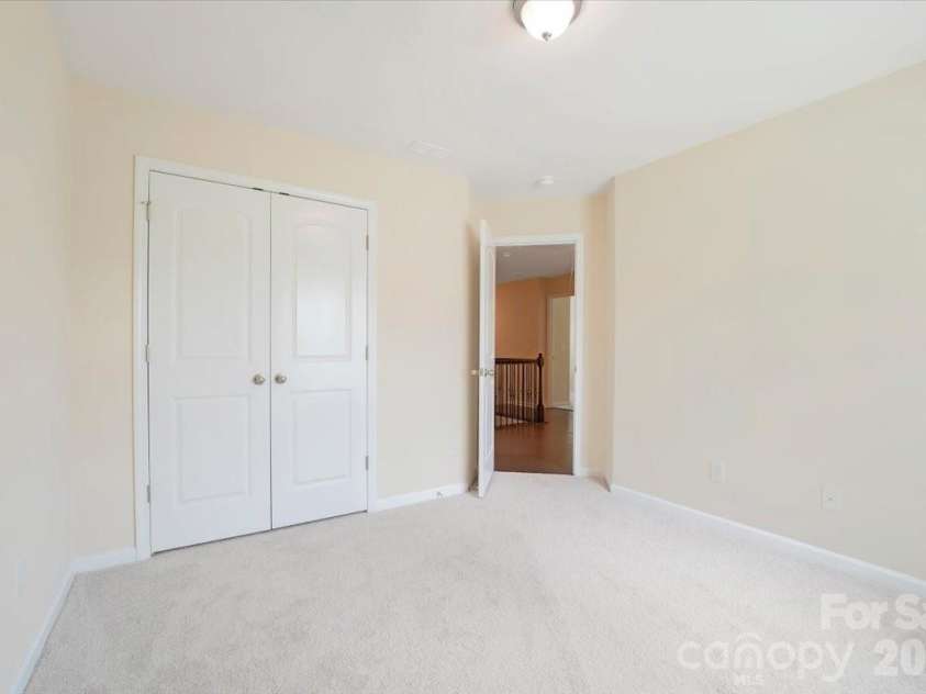 15505 Davidson East Drive, Davidson, NC 28036.  MLS# CAR4413352, YatesRealty ID 44100. 
