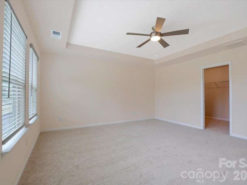 15505 Davidson East Drive, Davidson, NC 28036.  MLS# CAR4413352, YatesRealty ID 44100. 