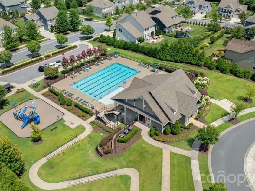 15505 Davidson East Drive, Davidson, NC 28036.  MLS# CAR4413352, YatesRealty ID 44100. 