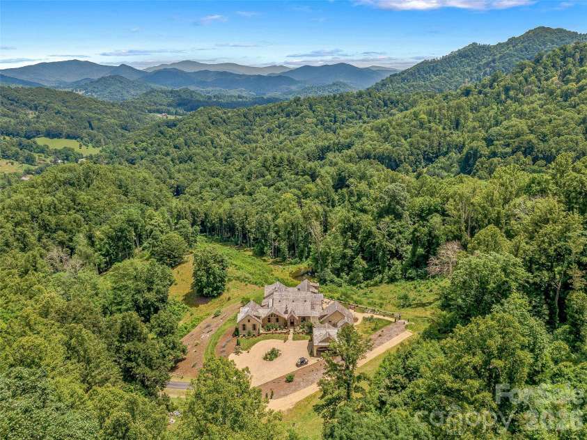 384 Doan Town Road, Burnsville, NC 28714.  MLS# CAR4414633, YatesRealty ID 44102. 