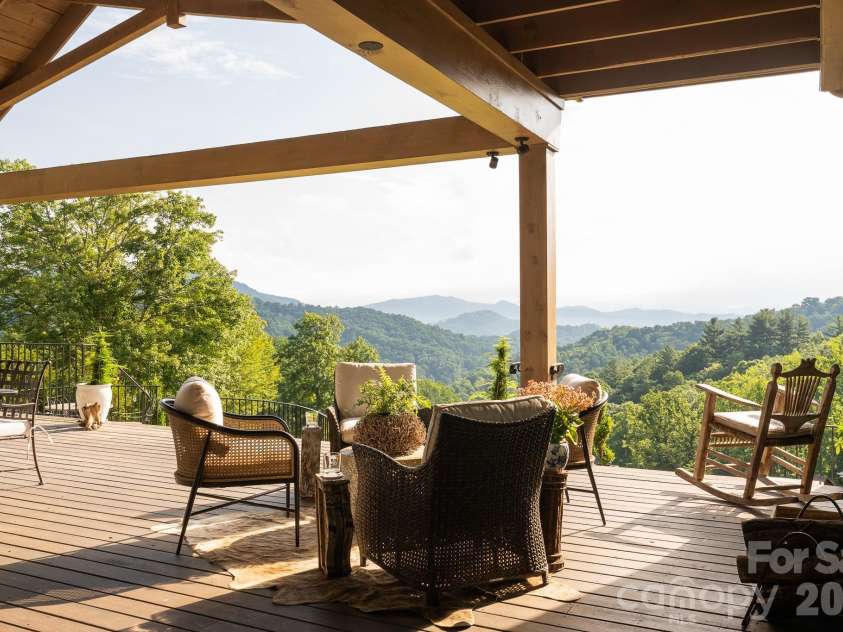 384 Doan Town Road, Burnsville, NC 28714.  MLS# CAR4414633, YatesRealty ID 44102. 