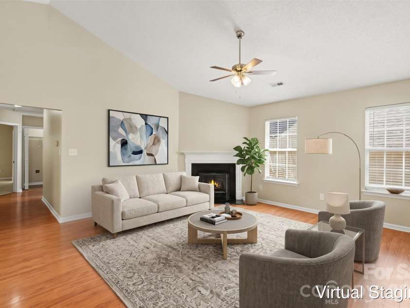 9819 Veronica Drive, Charlotte, NC 28215.  MLS# CAR4413821, YatesRealty ID 44104. Virtually staged