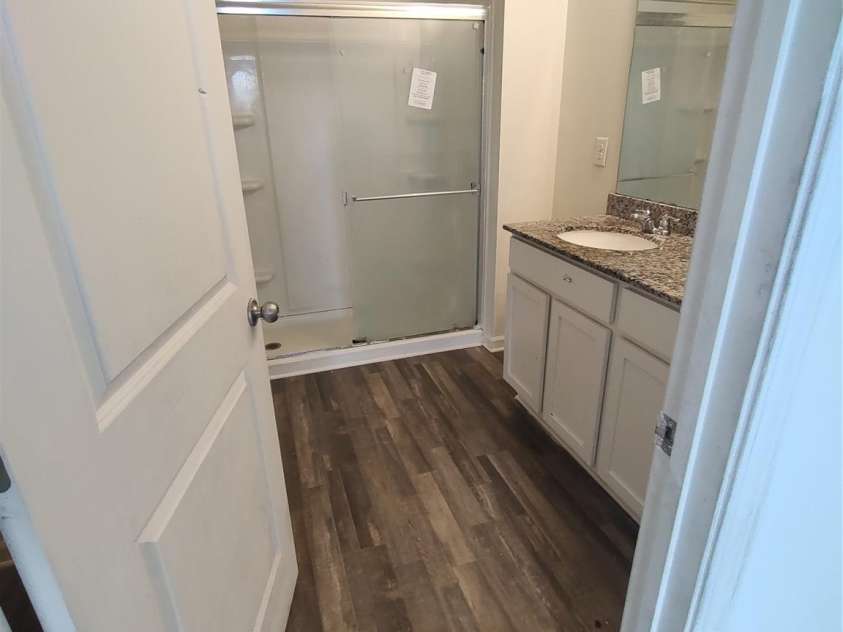 2268 Cranberry Way, Salisbury, NC 28147.  MLS# CAR4413804, YatesRealty ID 44106. Primary Bathroom