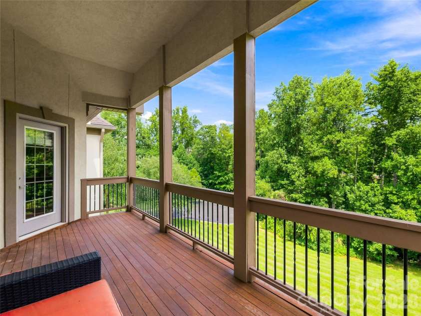 6 Sterling Run Drive, Fletcher, NC 28732.  MLS# CAR4414108, YatesRealty ID 44107. 