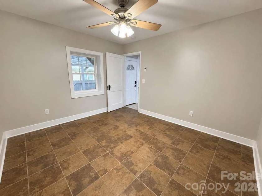 116 Beverly Avenue, Hendersonville, NC 28792.  MLS# CAR4413491, YatesRealty ID 44108. Bedroom #2