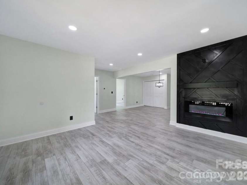 118 Henry Street, Lawndale, NC 28090.  MLS# CAR4386923, YatesRealty ID 44109. 
