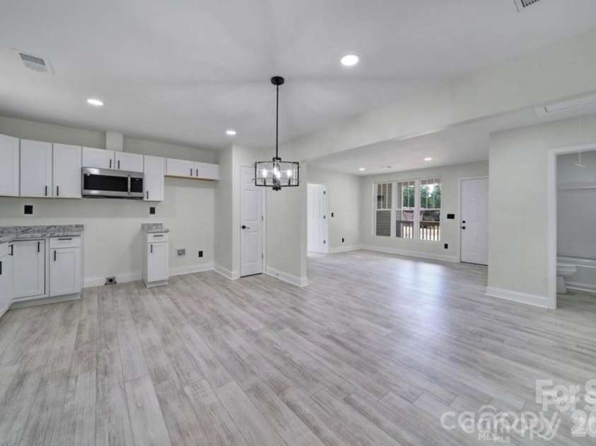118 Henry Street, Lawndale, NC 28090.  MLS# CAR4386923, YatesRealty ID 44109. 