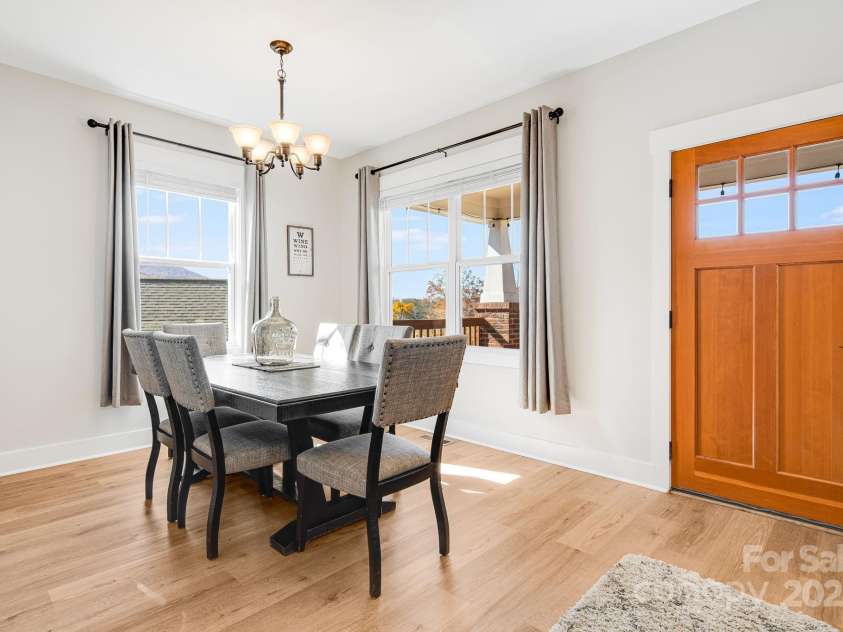 11 Byrdcliffe Lane, Asheville, NC 28805.  MLS# CAR4320731, YatesRealty ID 4411. Entrance to Home