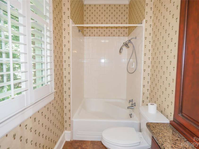 620 9th Street, Albemarle, NC 28001.  MLS# CAR4040968, YatesRealty ID 4411. 