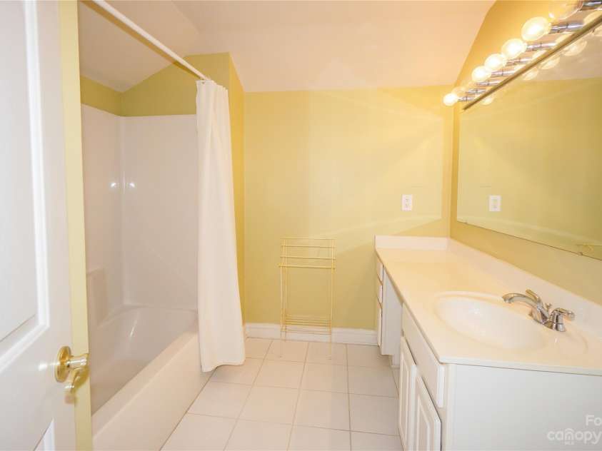 620 9th Street, Albemarle, NC 28001.  MLS# CAR4040968, YatesRealty ID 4411. 