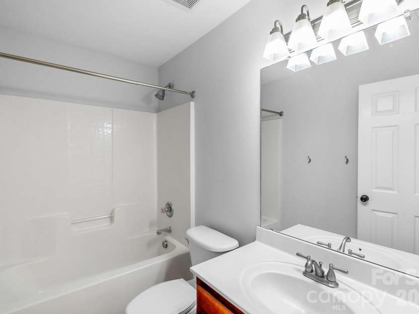 1107 Boulder Court, Waxhaw, NC 28173.  MLS# CAR4396049, YatesRealty ID 44112. Full bath in hall