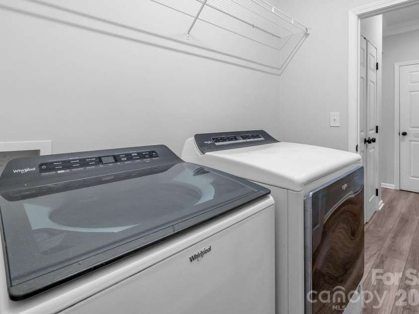 1107 Boulder Court, Waxhaw, NC 28173.  MLS# CAR4396049, YatesRealty ID 44112. Laundry on main