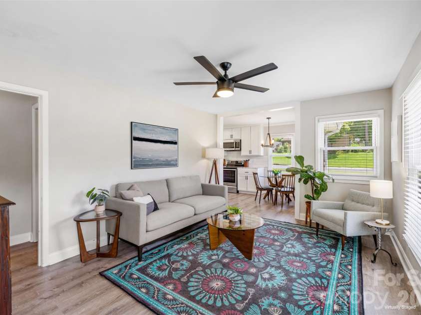 3123 Edsel Place, Charlotte, NC 28205.  MLS# CAR4411978, YatesRealty ID 44113. 