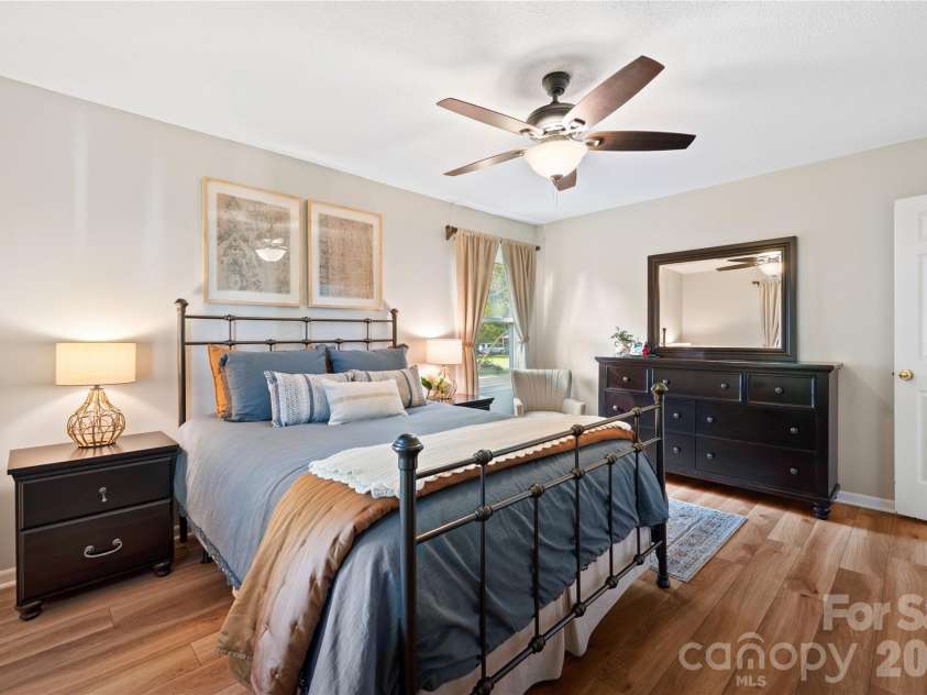 1533 Rivermont Drive, Gastonia, NC 28054.  MLS# CAR4414170, YatesRealty ID 44114. 