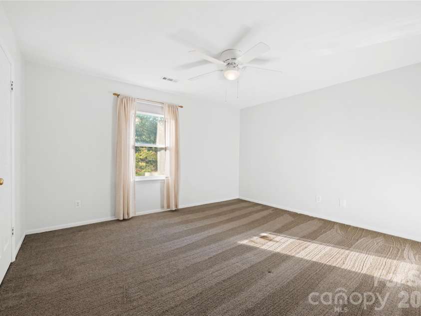 1533 Rivermont Drive, Gastonia, NC 28054.  MLS# CAR4414170, YatesRealty ID 44114. 