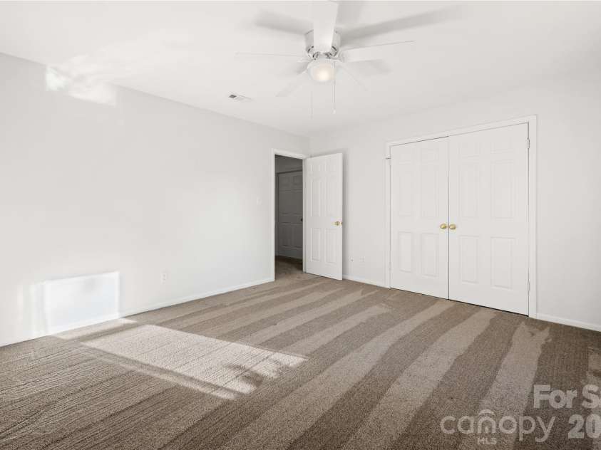 1533 Rivermont Drive, Gastonia, NC 28054.  MLS# CAR4414170, YatesRealty ID 44114. 