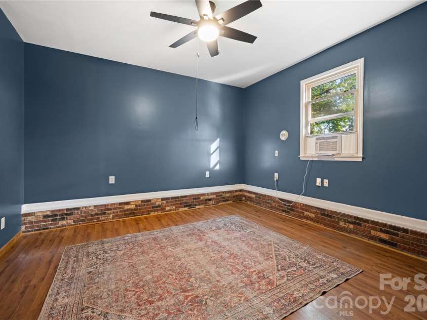 1533 Rivermont Drive, Gastonia, NC 28054.  MLS# CAR4414170, YatesRealty ID 44114. 