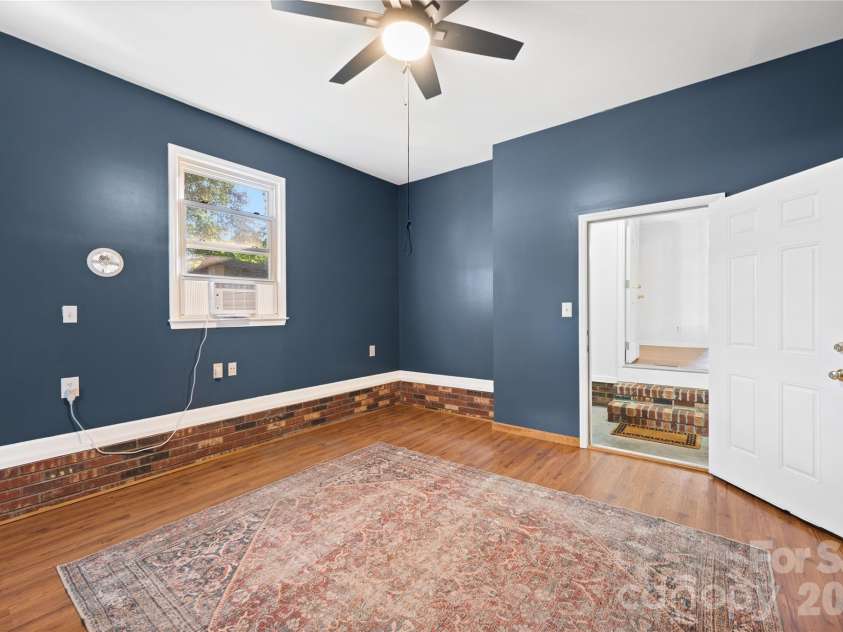 1533 Rivermont Drive, Gastonia, NC 28054.  MLS# CAR4414170, YatesRealty ID 44114. 