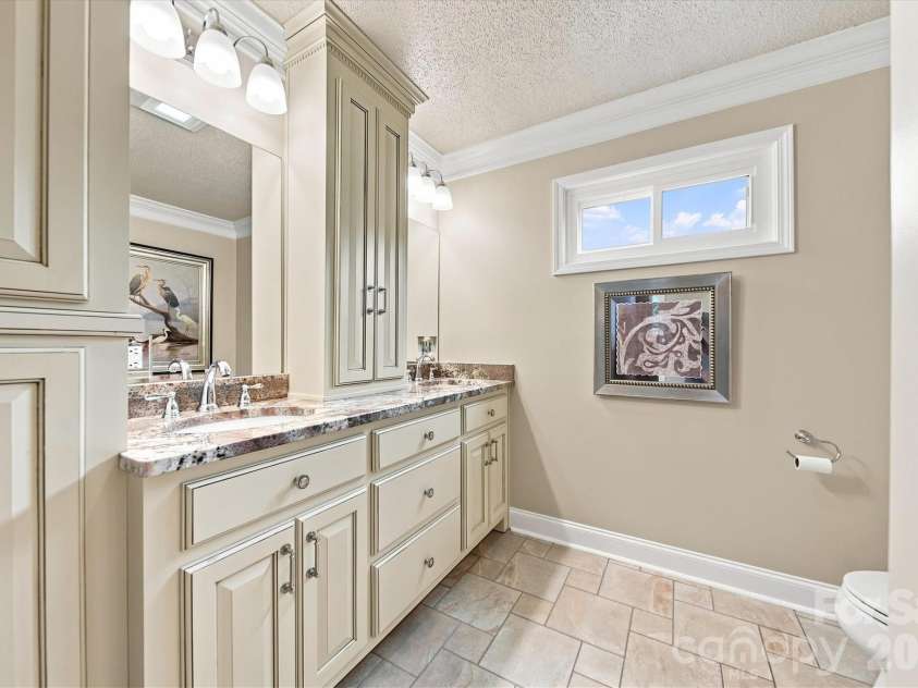 85 Charleston Court, Hickory, NC 28601.  MLS# CAR4414182, YatesRealty ID 44117. 