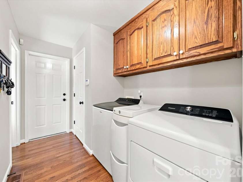 85 Charleston Court, Hickory, NC 28601.  MLS# CAR4414182, YatesRealty ID 44117. 