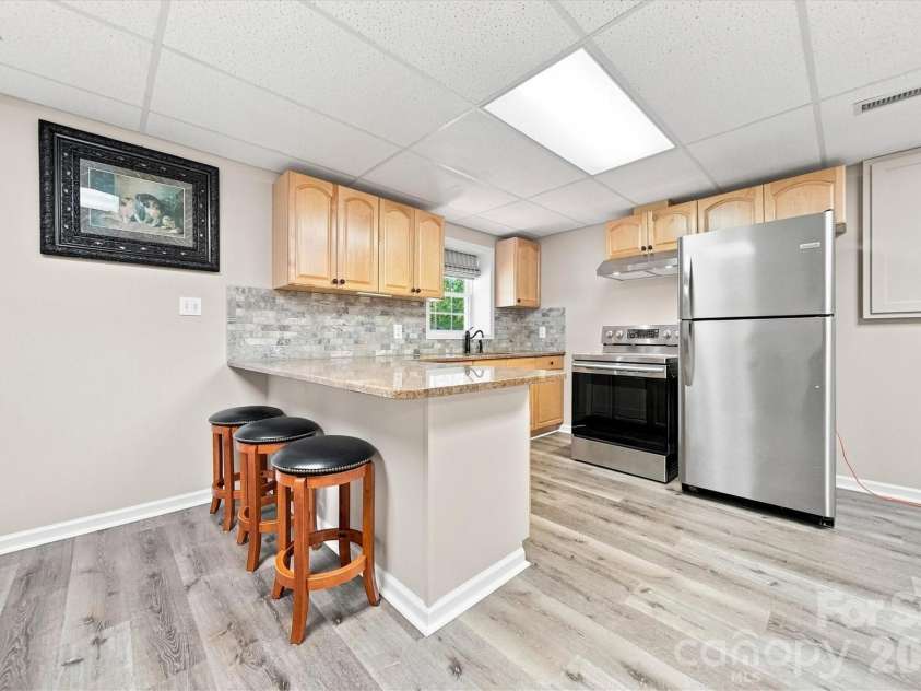 85 Charleston Court, Hickory, NC 28601.  MLS# CAR4414182, YatesRealty ID 44117. 