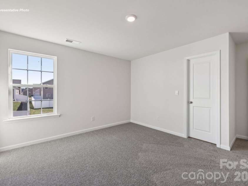 583 Dazzle Loop, Newton, NC 28658.  MLS# CAR4358377, YatesRealty ID 4412. 