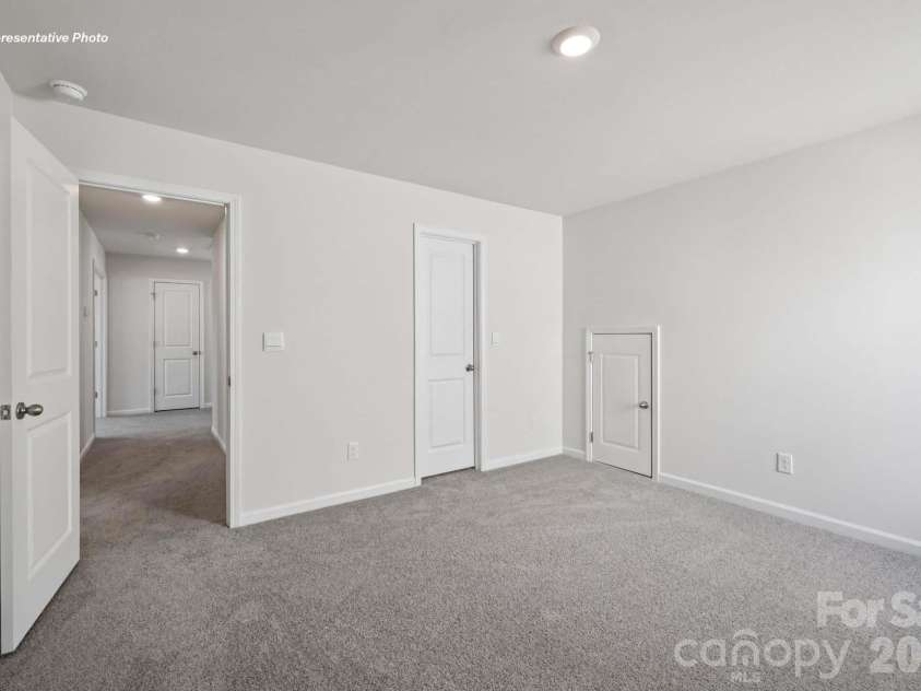 583 Dazzle Loop, Newton, NC 28658.  MLS# CAR4358377, YatesRealty ID 4412. 