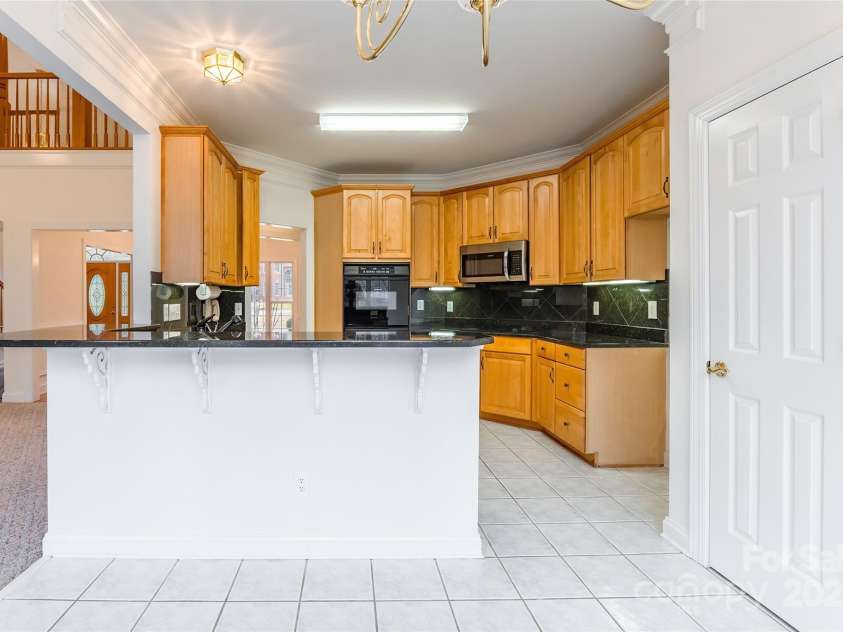 606 Elmhurst Drive, Fort Mill, SC 29715.  MLS# CAR4218724, YatesRealty ID 4412. 