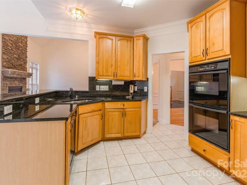 606 Elmhurst Drive, Fort Mill, SC 29715.  MLS# CAR4218724, YatesRealty ID 4412. 