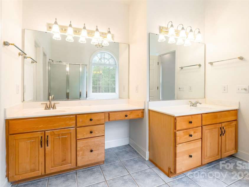 606 Elmhurst Drive, Fort Mill, SC 29715.  MLS# CAR4218724, YatesRealty ID 4412. 