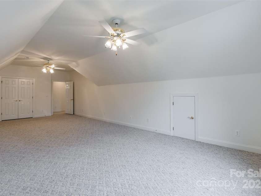 606 Elmhurst Drive, Fort Mill, SC 29715.  MLS# CAR4218724, YatesRealty ID 4412. 