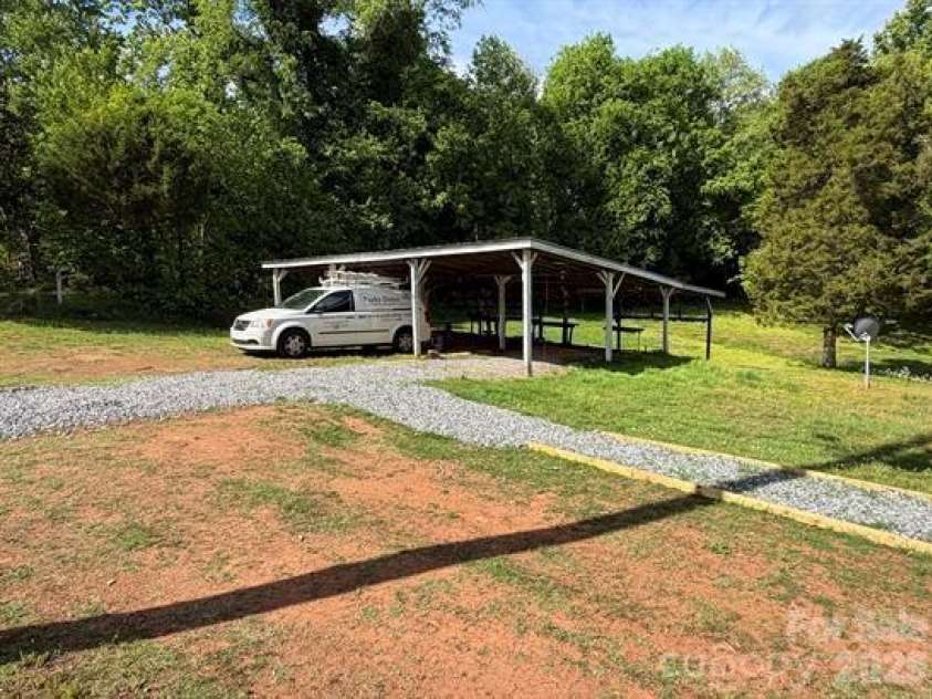 4685 Harmony Highway, Hamptonville, NC 27020.  MLS# CAR4413289, YatesRealty ID 44121. 