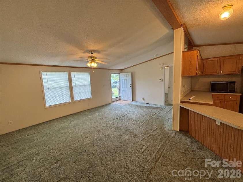 93 Ervin Lane, Hiddenite, NC 28636.  MLS# CAR4407263, YatesRealty ID 44122. 