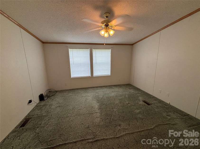 93 Ervin Lane, Hiddenite, NC 28636.  MLS# CAR4407263, YatesRealty ID 44122. 