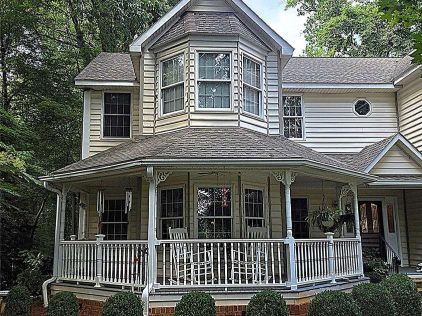 4721 Kuykendall Road, Charlotte, NC 28270.  MLS# CAR4413764, YatesRealty ID 44123. 