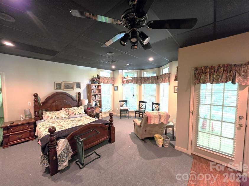 4721 Kuykendall Road, Charlotte, NC 28270.  MLS# CAR4413764, YatesRealty ID 44123. 