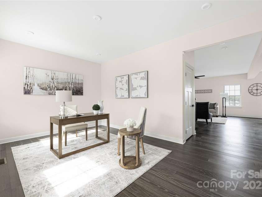 11215 Vanguard Parkway, Huntersville, NC 28078.  MLS# CAR4303580, YatesRealty ID 44124. Home Office