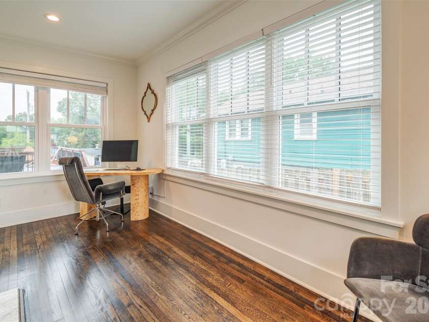 43 Walton Street, Asheville, NC 28801.  MLS# CAR4414367, YatesRealty ID 44124. 